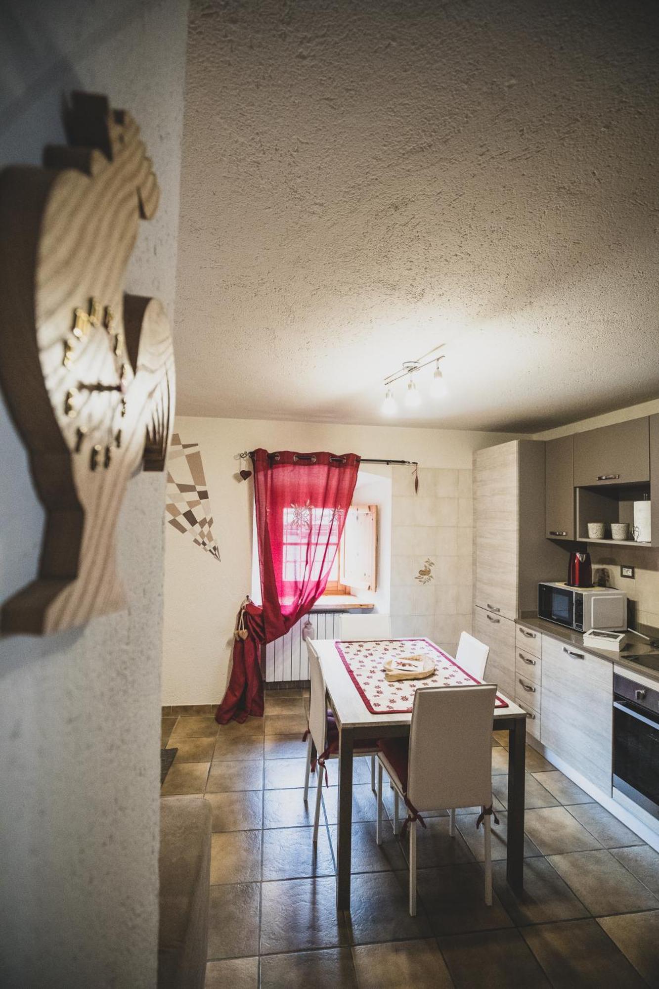 Maison La Bagne Aosta Quarto foto